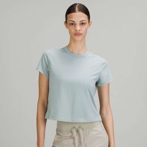 Lululemon Classic Fit Cotton Blend Tee Shirt Size 8 Silver Blue